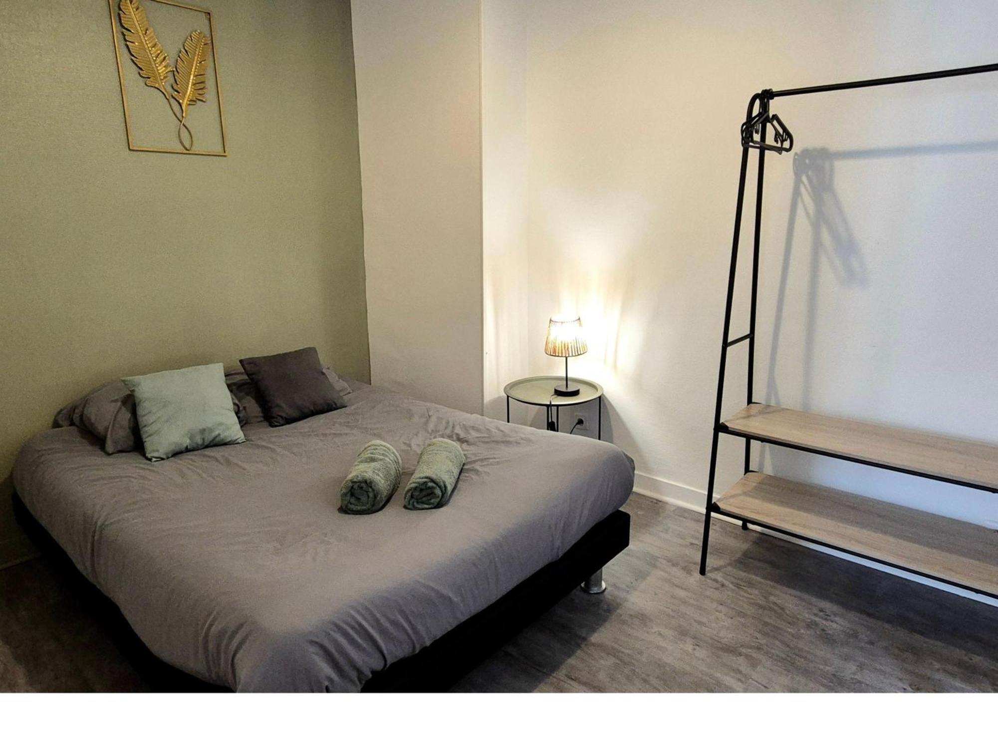 Verdant Oasis - Proche Du Centre - Wifi Gratuit - Parking A Proximite لورد المظهر الخارجي الصورة